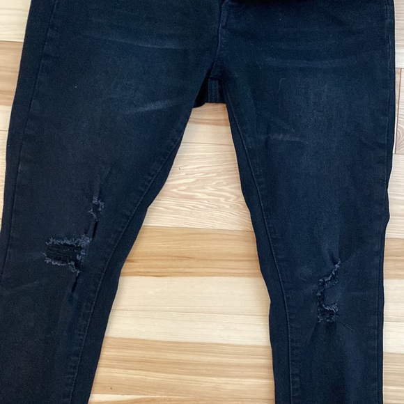 Lucky Brand black skinny jeans (Bella) in perfect condition Size 2/26 regular - Picture 4 of 6
